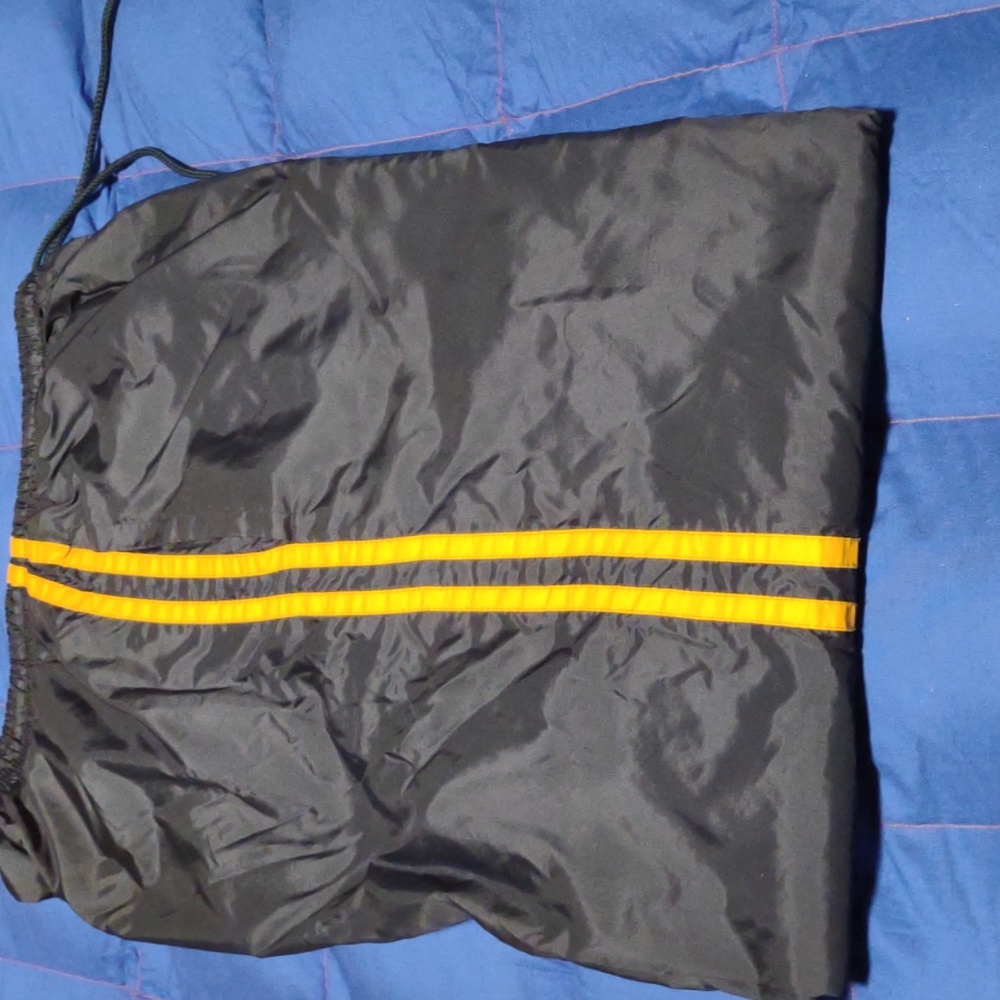 Waterproof lined jogging suit - Picture 3 of 6